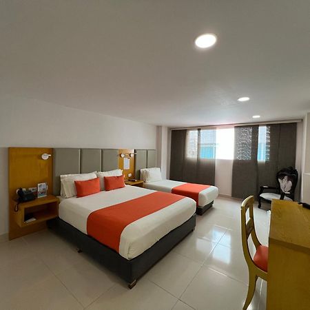 Hotel American Golf Барранкилья Экстерьер фото